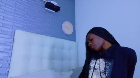 pervert_shydoll online show from 06.04.26