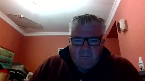 pete112991 online show from 10.27.25