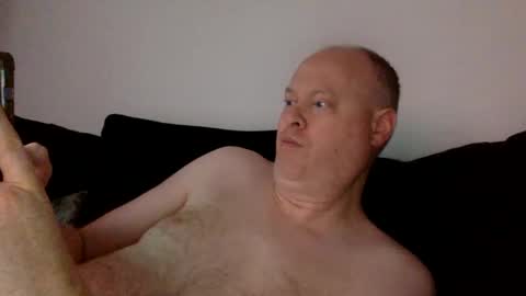 Snapshot of pete_crewe chatting on 11.12.25 pete_crewe online show from 11.12.25