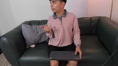 Peter online show from 11.25.25