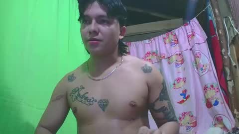 peteresmitd17 online show from 12.17.25