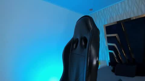 PETES EVANS new account online show from 12.03.25