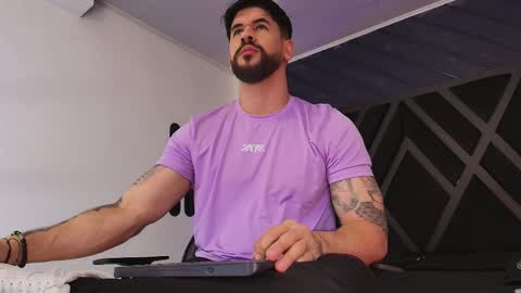 PETES EVANS new account online show from 04.12.26