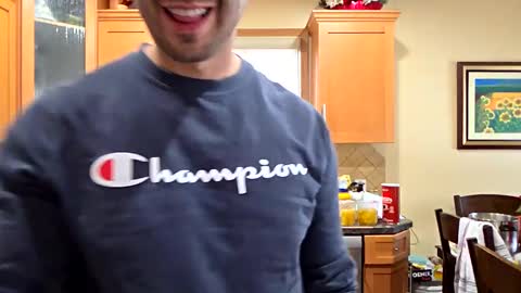 Snapshot of peteypete204 chatting on 02.01.25 peteypete204 online show from 02.01.25