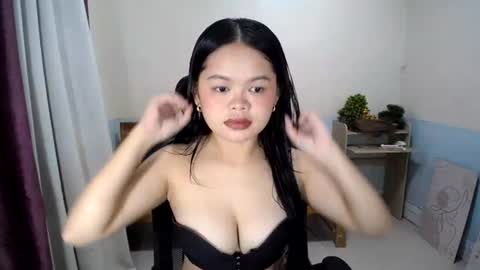 petite_angelxxx online show from 07.10.26