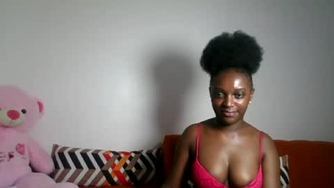 Snapshot of petite_asshley1 chatting on 08.03.26 Ashley online show from 08.03.26