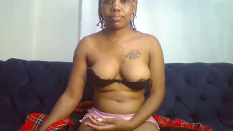 Petite ebony online show from 04.21.26