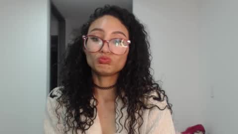 loli online show from 10.19.25