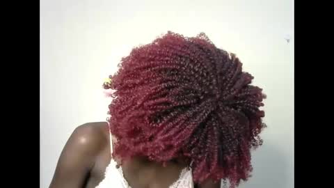 petite_lavi2 online show from 12.26.24