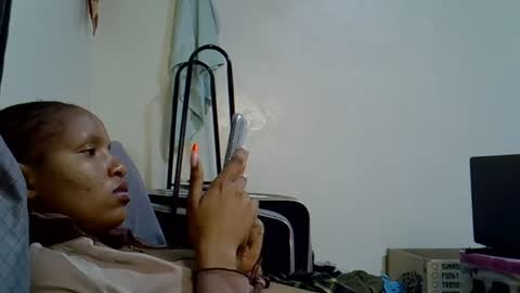 Snapshot of petite_melinda chatting on 06.21.26 petite_melinda online show from 06.21.26