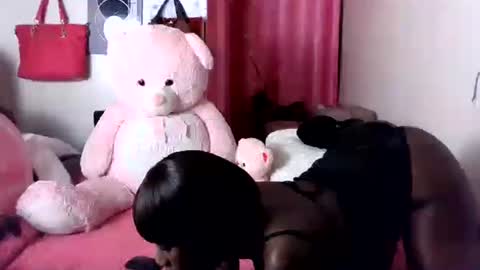 petite_princes online show from 06.22.26