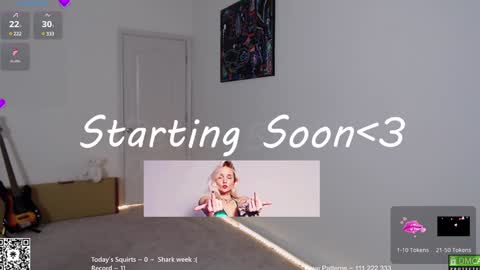 Snapshot of petitebrat chatting on 01.03.25 PiperAvery online show from 01.03.25