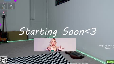 Snapshot of petitebrat chatting on 01.14.25 PiperAvery online show from 01.14.25