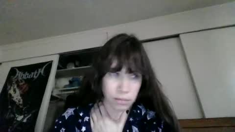 Snapshot of petitedoll30 chatting on 12.31.24 Petitedoll30 online show from 12.31.24