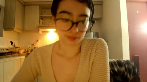 Lunna online show from 04.06.26