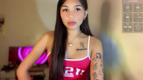 Snapshot of petitegirlx69 chatting on 02.08.26 miss lisa online show from 02.08.26