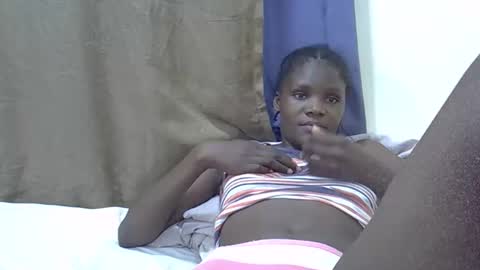 petiteslim2 online show from 04.07.26