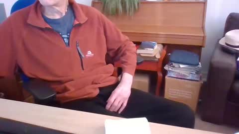 petitwilly online show from 02.17.25