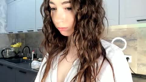 Emma online show from 12.17.24