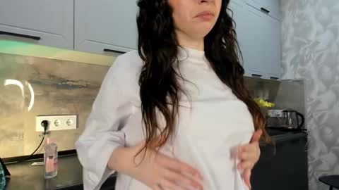 Emma online show from 12.20.24