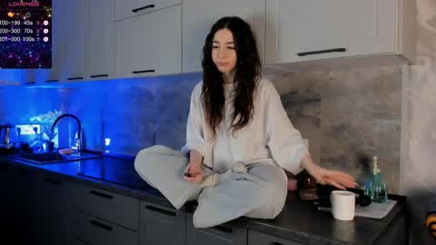 Emma online show from 12.30.24