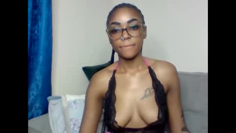 Arielle online show from 09.24.25