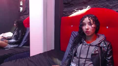 Moon  online show from 10.24.25