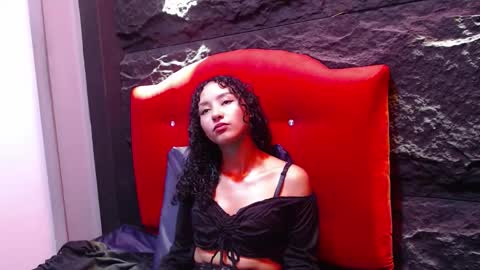 Moon  online show from 11.07.25