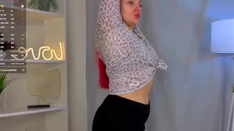 Kate online show from 09.16.25