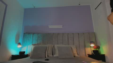 peytonn_monroe online show from 10.10.25