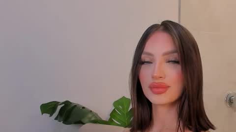 Snapshot of peytonreeds chatting on 03.03.26 Pet Rees online show from 03.03.26