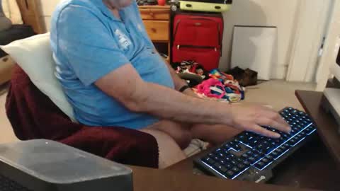 pghhorny2 online show from 04.28.26