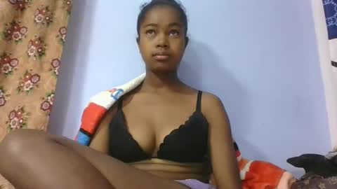 phania185885 online show from 03.11.26