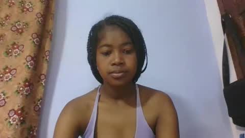 phania185885 online show from 04.12.26