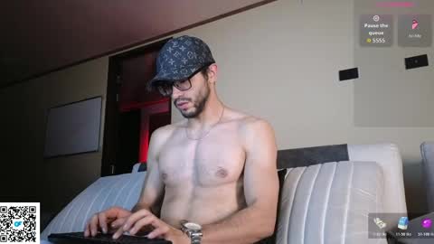 phantom_bigger1 online show from 04.04.26