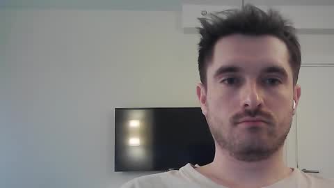 Snapshot of philborison chatting on 02.15.25 PhilipBorison online show from 02.15.25