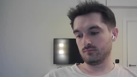 Snapshot of philborison chatting on 02.16.25 PhilipBorison online show from 02.16.25