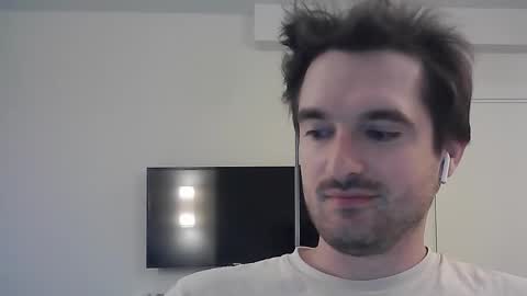 Snapshot of philborison chatting on 09.14.25 PhilipBorison online show from 09.14.25
