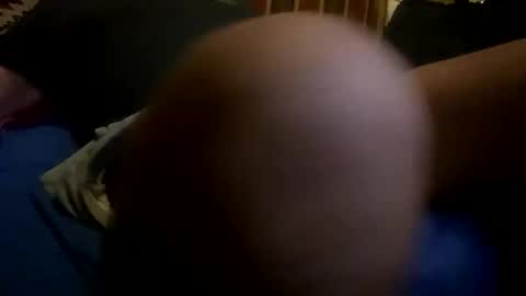 Snapshot of philmemore chatting on 11.09.25 philmemore online show from 11.09.25