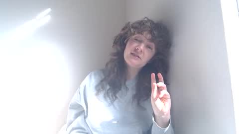 sophie online show from 02.01.25