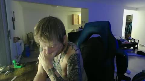 Snapshot of phrostdd chatting on 10.25.25 FrankenDaddy online show from 10.25.25