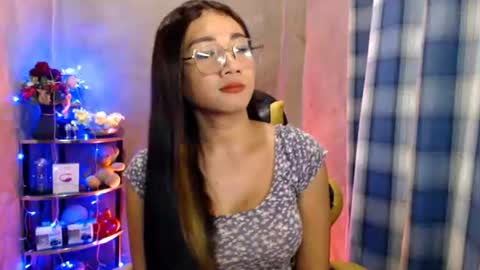 Pia online show from 06.09.26