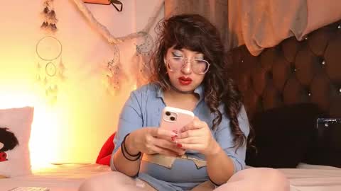  PIA FISHER  online show from 01.16.26