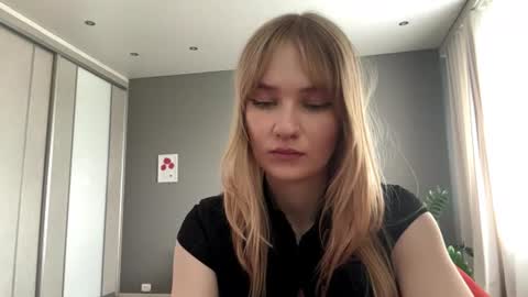 Snapshot of piastonesifer chatting on 06.25.26 Kristie online show from 06.25.26