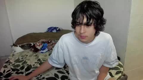 picaszomilos350 online show from 11.27.25