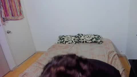 picaszomilos350 online show from 03.25.26