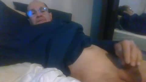 pichoun71 online show from 12.27.24