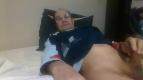 pichoun71 online show from 01.18.25