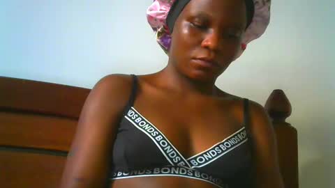 Snapshot of pickme60 chatting on 02.28.25 pickme60 online show from 02.28.25