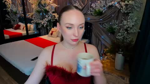 Emelie online show from 12.29.24